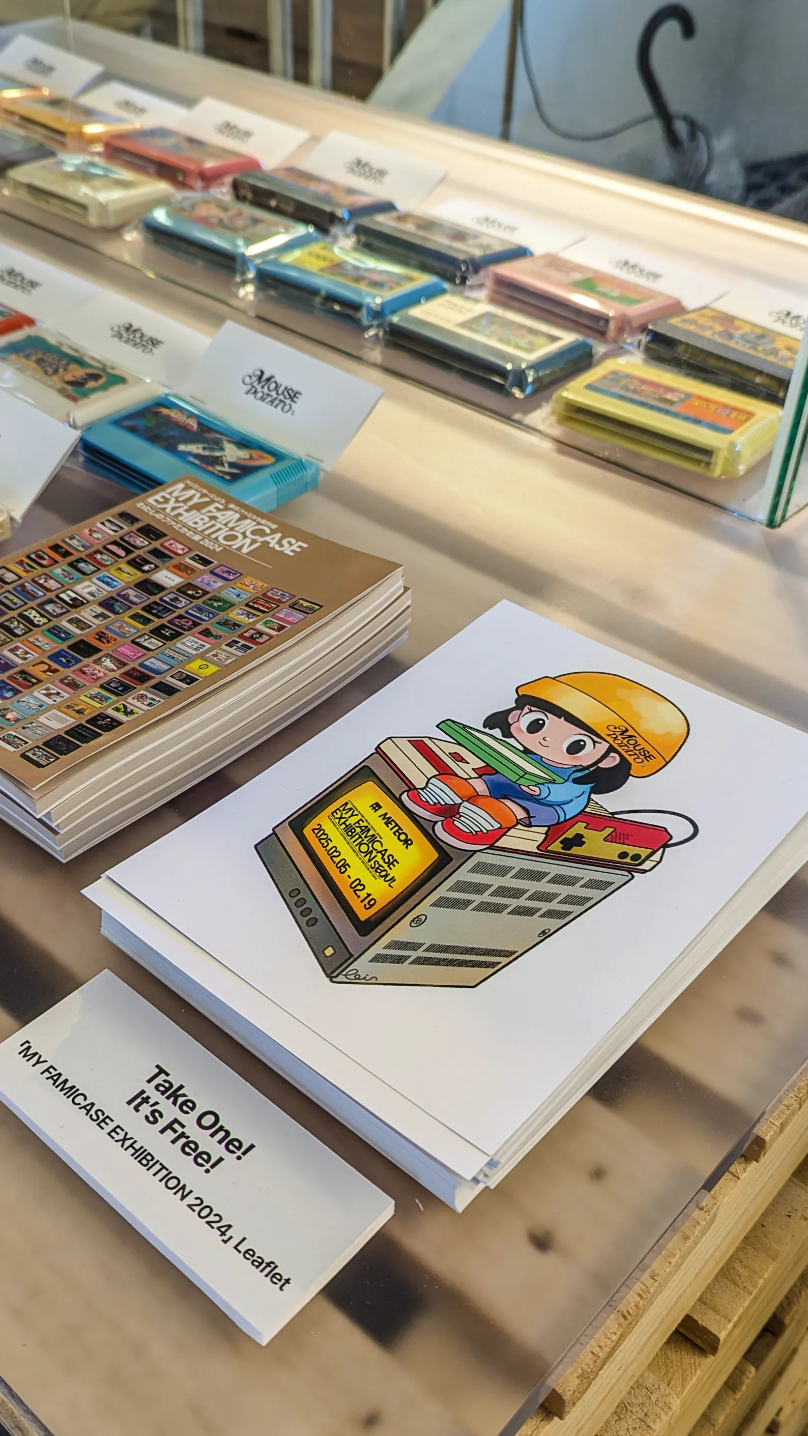 Famicase Seoul — close-up