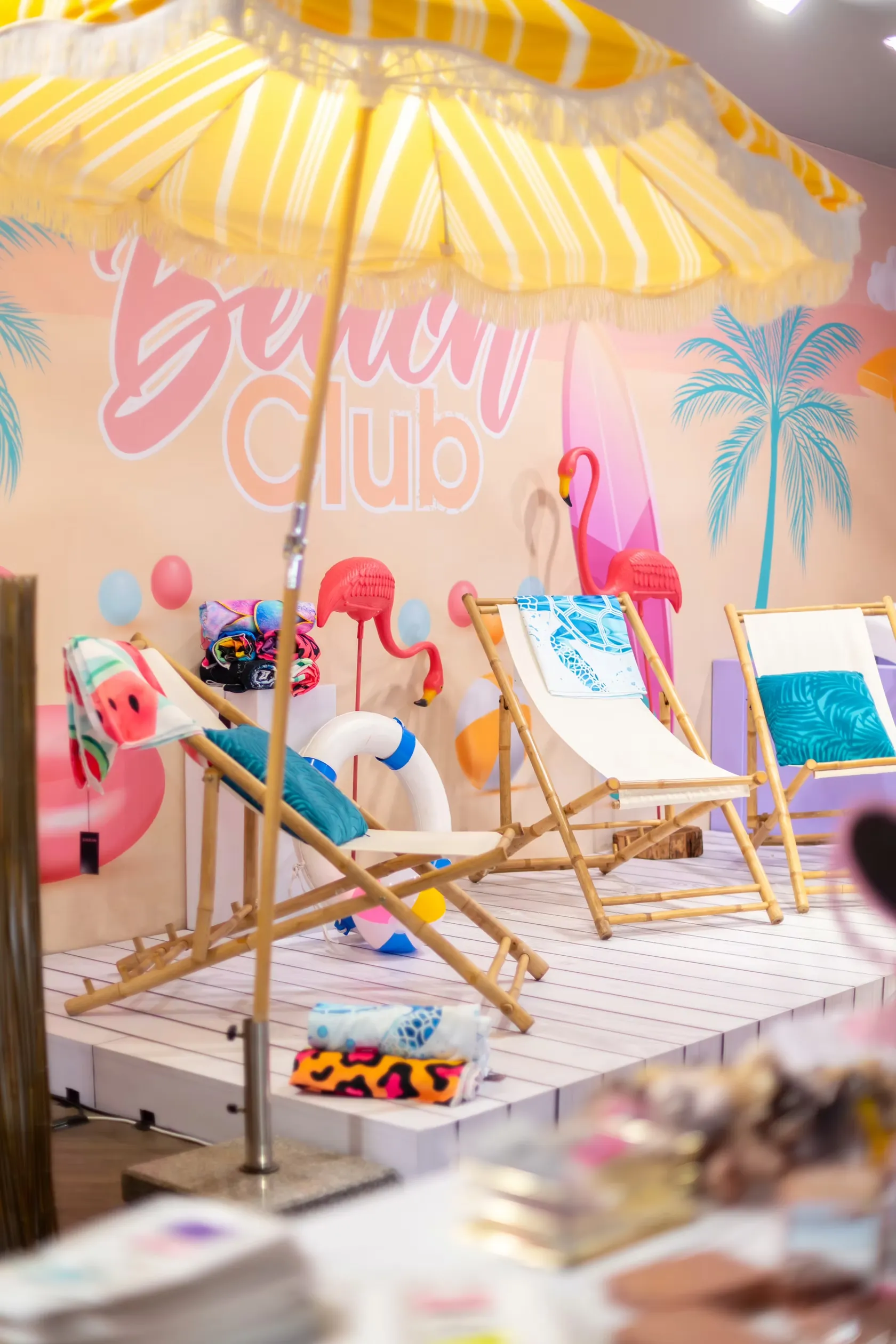 SHEIN — beach club deck chair scene